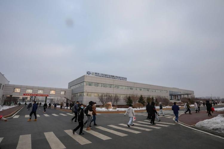 基于长春高品质标准工厂，一汽丰田凌放正式下线——傲凌公司见证历史时刻